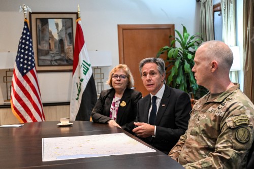 Blinken makes unannounced Iraq visit as part of Syria diplomacy push