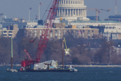 US senators propose sweeping FAA air safety reforms after fatal collision