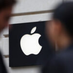 Apple sued by shareholders for allegedly overstating AI progress